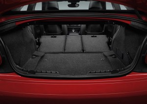 фото багажника БМВ 2-серии купе 2014 года