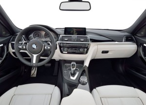 фото салон обновленного BMW 3-Series 2015-2016