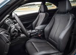 фото салон BMW M2 Coupe 2016-2017 передние кресла