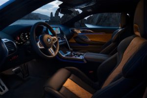 фото салон BMW M8 2019-2020
