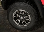 фото Dodge Ram 1500 Rebel 2016-2017 внедорожные шины
