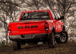 фото Dodge Ram 1500 Rebel 2016-2017 вид сзади