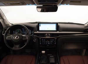 фото новый интерьер Lexus LX 570 2016-2017 года