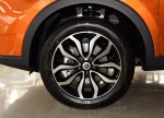 фото 18-дюймовые колеса MG GS 2016-2017 года