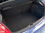 фотографии багажника Peugeot 208