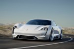 фото Porsche Mission E Concept 2016-2017 вид спереди
