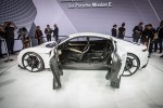 картинки салон Porsche Mission E Concept 2016-2017 года