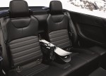 картинки салон Range Rover Evoque Convertible 2016-2017 (кресла второго ряда)