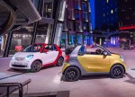 картинки новые версии Smart fortwo Cabrio 2016-2017 года