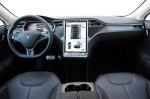 фото интерьер Тесла модель S 2015-2016 года