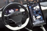 картинки салон Tesla Model X 2016-2017 (передняя панель)