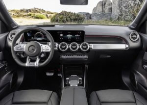 фотографии интерьер Mercedes-AMG GLB35 4MATIC 2019-2020