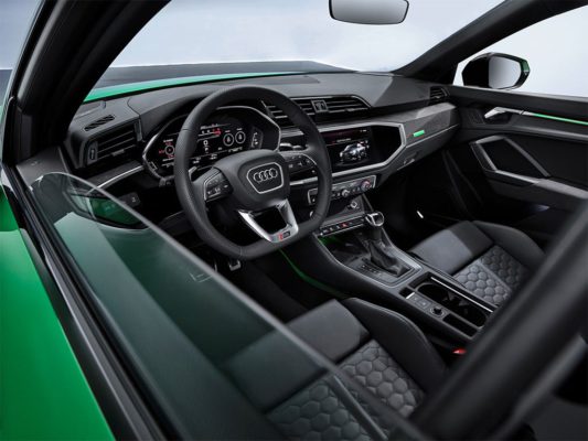 фото интерьер Audi RS Q3 Sportback 2020-2021