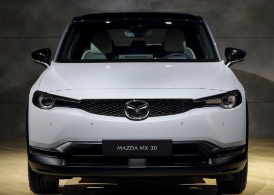 фото Mazda MX-30 2020-2021 вид спереди
