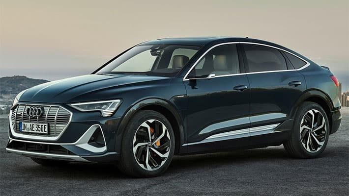 фото Audi e-tron Sportback 2020-2021 вид спереди