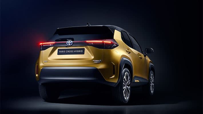 фото Toyota Yaris Cross 2020 вид сзади