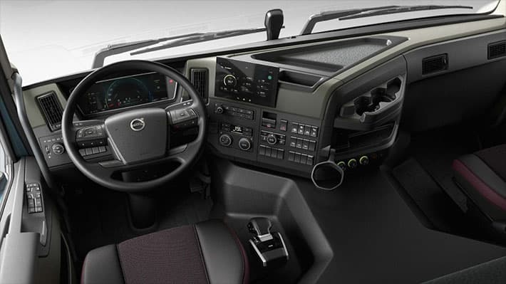 фото интерьер Volvo FMX 2020