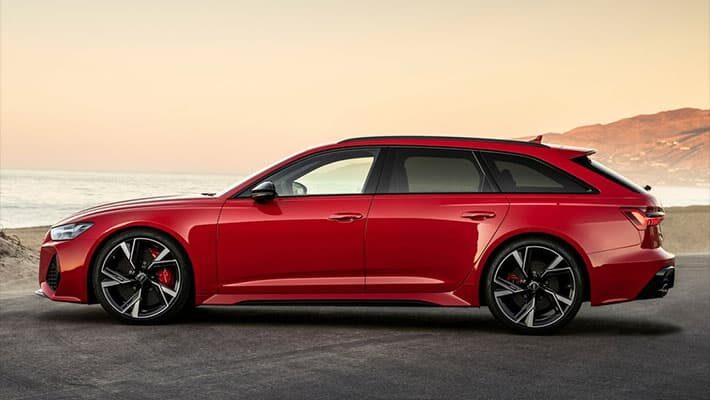 фото Audi RS6 Avant 2020-2021 вид сбоку