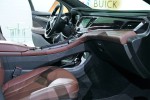 фото салон Buick LaCrosse 2017-2018 первый ряд