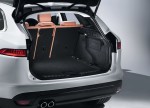 картинки багажное отделение Jaguar F-Pace 2016-2017 года