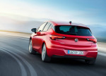 фотографии Opel Astra 2016-2017 вид сзади