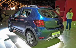 картинки Renault-Dacia Sandero 2017-2018 вид сзади