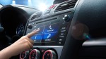 фото салон Subaru XV 2016-2017 новая мультимедийная система