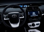 фото интерьер Toyota Prius 2016-2017 года