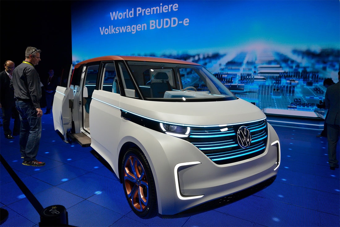 фото концепт Volkswagen Budd-e 2016